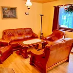 Holiday home Dom Crocus Z Ogrodem W Parku Krajobrazowym *