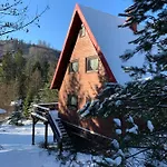 Dom Crocus Z Ogrodem W Parku Krajobrazowym