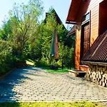 Dom Crocus Z Ogrodem W Parku Krajobrazowym