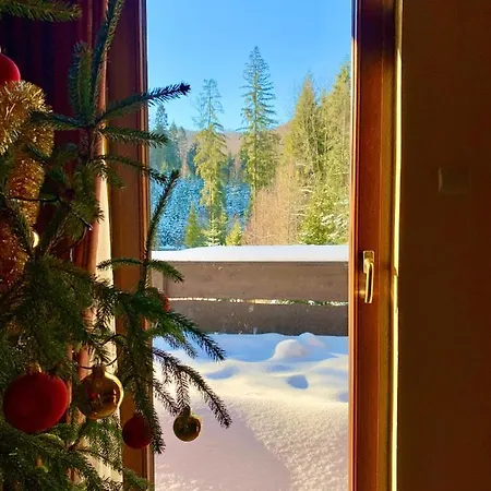 Holiday home Dom Crocus Z Ogrodem W Parku Krajobrazowym Brenna