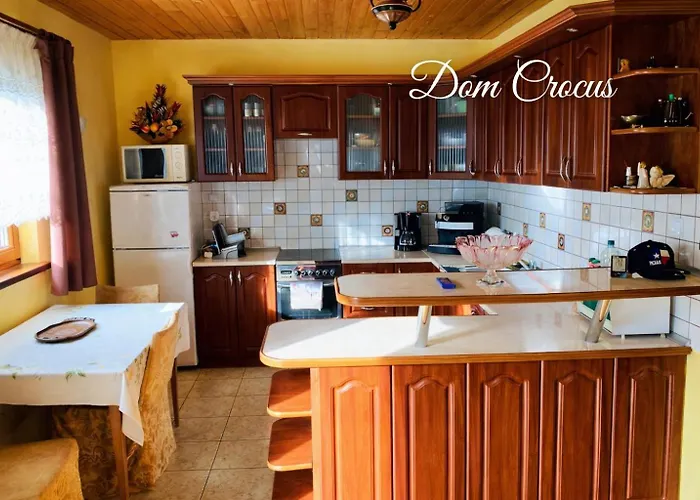 Vakantiehuis Dom Crocus Z Ogrodem W Parku Krajobrazowym *